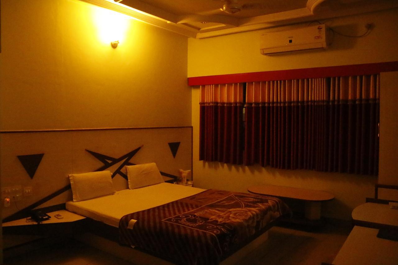 Hotel Relax Inn Banswara 외부 사진