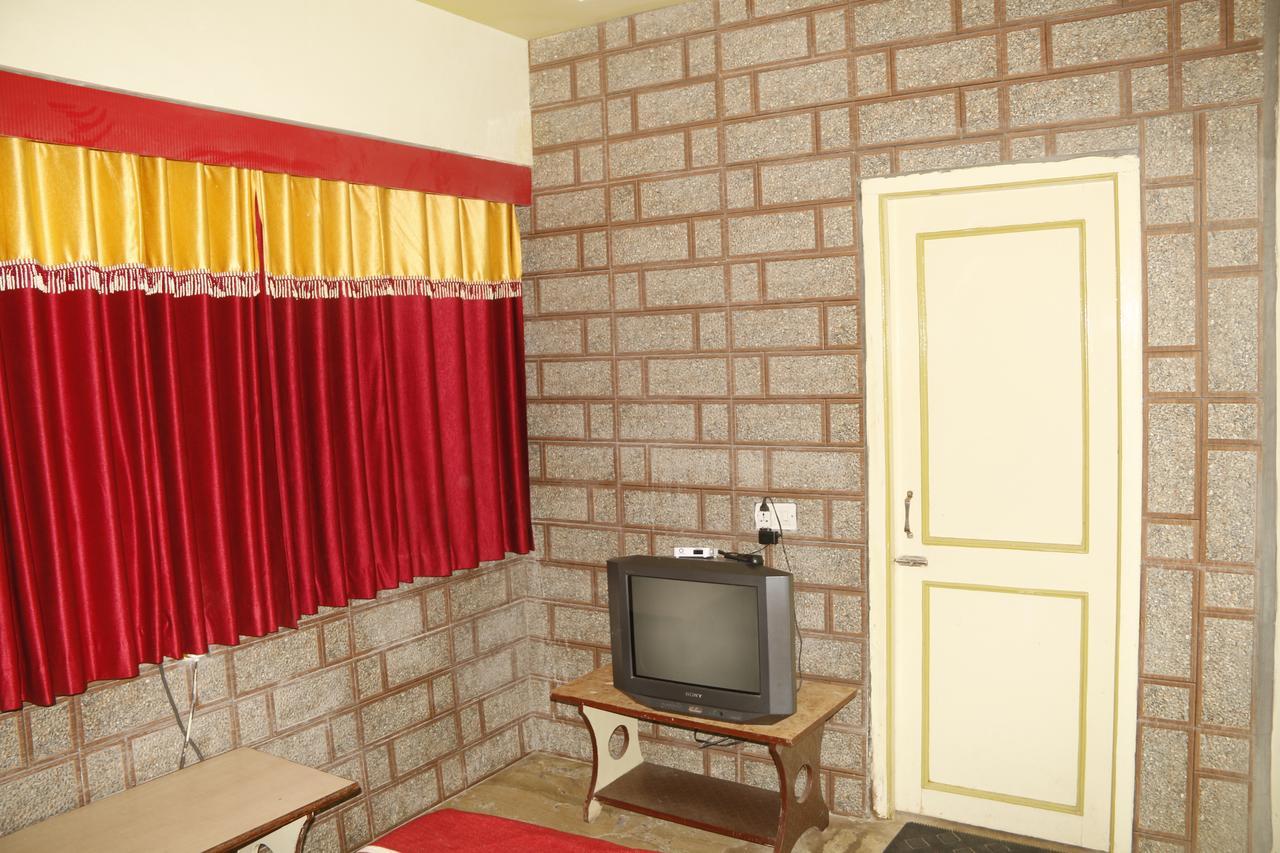Hotel Relax Inn Banswara 외부 사진